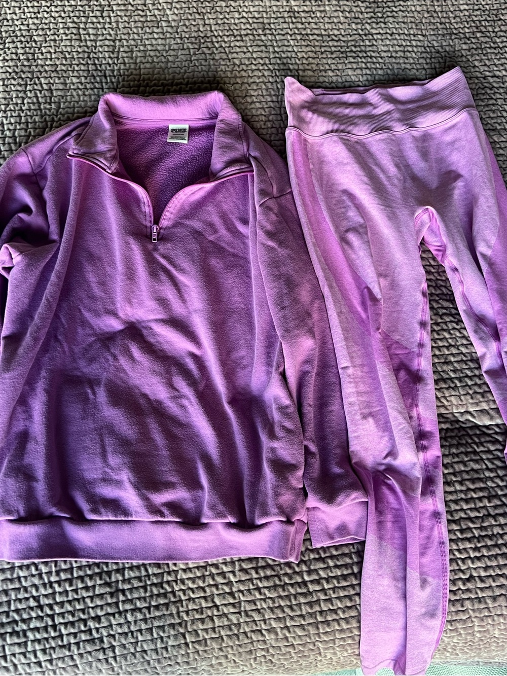 🩷💜 MATCHING SET Victoria’s Secret PINK Purple - Zip Pullover (S) & Leggings (M)